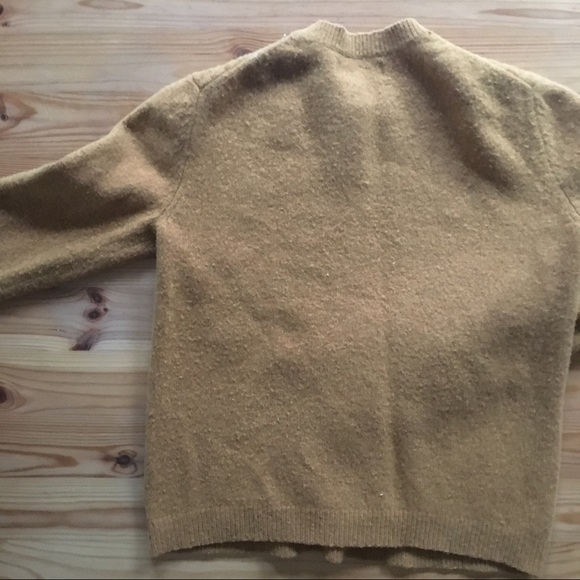 Forever21 sweater FREE ADD ON - Picture 3 of 5